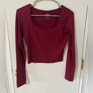 Hollister Square Top Long-Sleeve Maroon